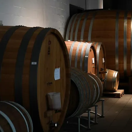 Bed & Breakfast Foresteria, Winery & Events Destination