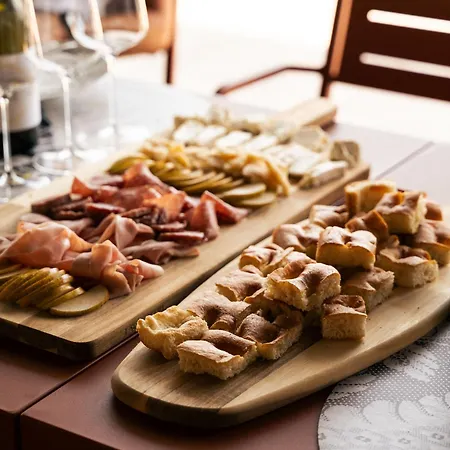 Foresteria, Winery & Events Destination * 蒙福特达尔巴