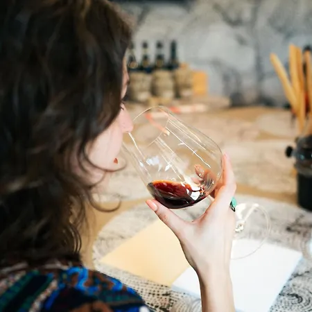Bed & Breakfast Foresteria, Winery & Events Destination *