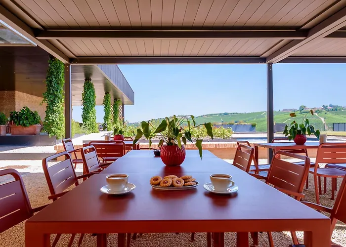 Foresteria, Winery & Events Destination Bed & Breakfast Monforte dʼAlba