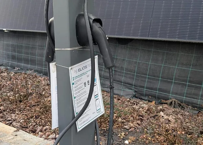 Bed & Breakfast Foresteria, Winery & Events Destination Monforte dʼAlba